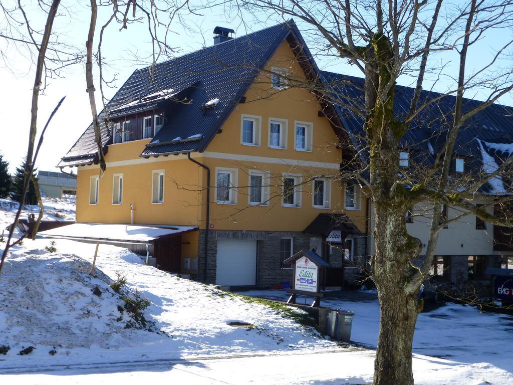Ubytování Edita Bozi Dar Exterior foto